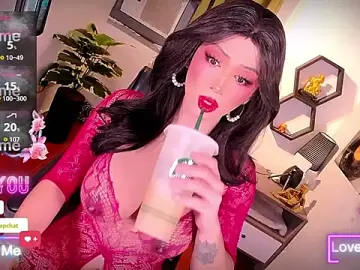 Stripchat Free Porn Cam of Ur_XHugecock_Morpy