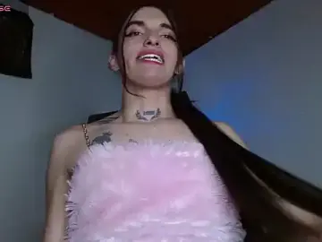 Stripchat Nude Webcam of Scarlett_crastrawberry