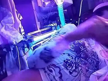 Stripchat Adult Video Chat of gurlnips