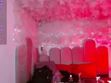 Stripchat Best Webcam of puca_ebony