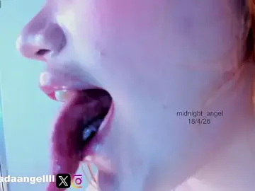 Stripchat Best Webcam of midnight_angell