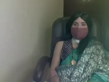 Stripchat Free Live Porn of Lovely_Ladyboy_star