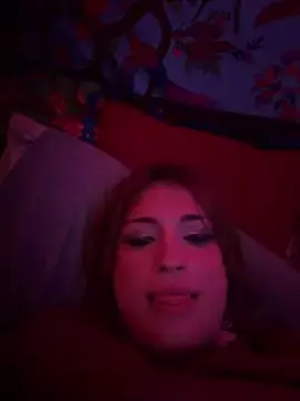 Stripchat Live Sex Cam of UrHellBri-L