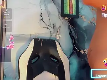 Stripchat Free Live Porn of khiara_moretti