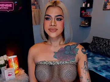 Stripchat Nude Webcam of StellaStrong30