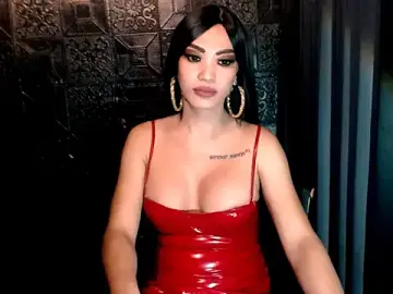 Stripchat Free Porn Cam of ASIANHOTTIE_69