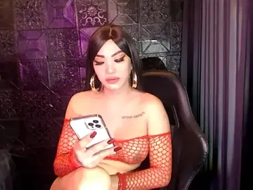 Stripchat Live Sex of Indestructible_69