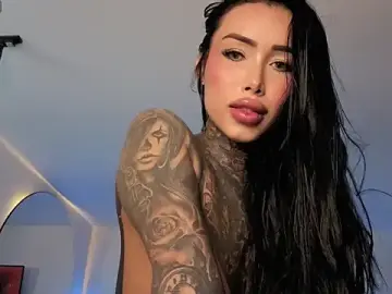 Stripchat Adult Webcams of belllbonniie
