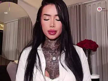 Stripchat Adult Webcam of belllbonniie