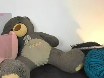 Stripchat Best live sex cam show of hollyprincess_2