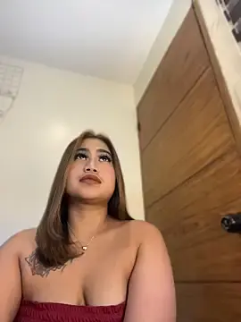 Stripchat Live Sex of vien_pussy69