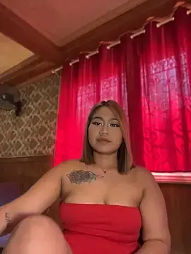 Stripchat Live Sex of vien_pussy69