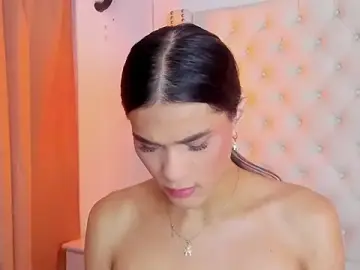 Stripchat Nude Webcam of _ISALITTLESTAR_