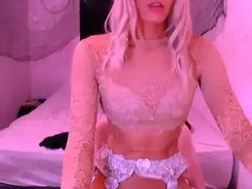 Stripchat Adult Video Chat of xxxxxchiaratsxxxxx