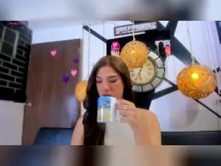 Xlovecam Free Porn Cam of VictoriaAleia