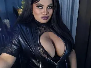 Xlovecam Live Sex Cam of MariaKitCummer