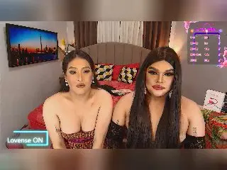 Xlovecam Free Live Porn of InsatiableQueensX