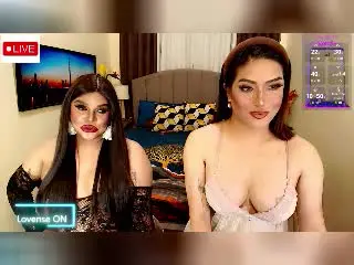 Xlovecam Watch Live Sex Cams of InsatiableQueensX