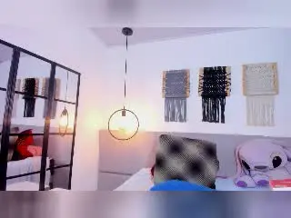 Xlovecam Sex Cam of MissCristina69