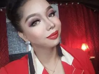 Xlovecam Live Porn of MistressAdrianaTop