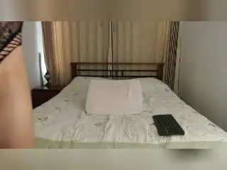 Xlovecam Live Porn of EllieCherry