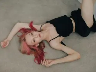 Xlovecam Adult Webcams of KiranaHayes