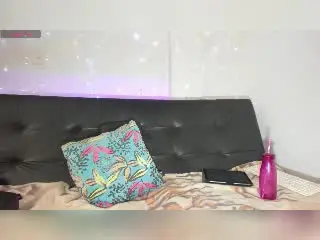 Xlovecam Live Porn of NaughtyMarianaTs