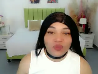 Xlovecam Adult Webcam of CharlotteSweetX