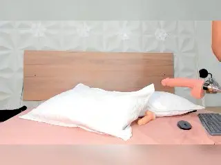 Xlovecam Free Porn Cam of ValeryTranss