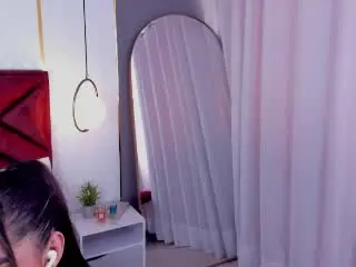 Xlovecam Live Sex of AliceCoolenk