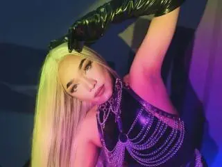 Xlovecam Private Sex Chat of CharlotteCollens