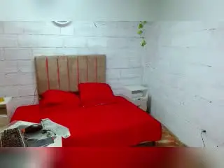 Xlovecam Sex Cam of CelesteLorens
